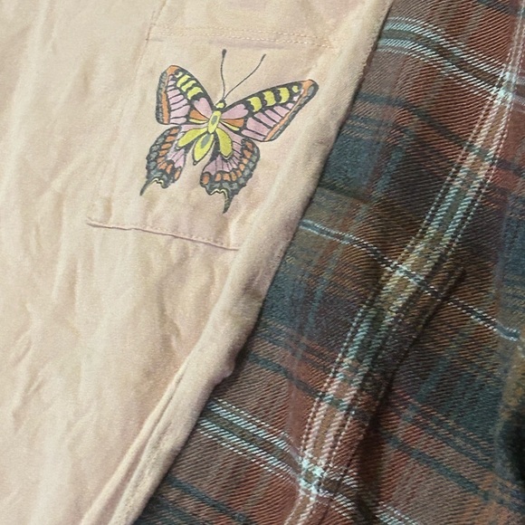 NWT Upcycled Butterfly Flannel Tee Cropped Size Small- Medium - Picture 4 of 6